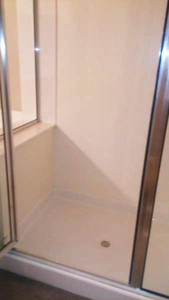 Clean shower after professional bathroom cleaning service